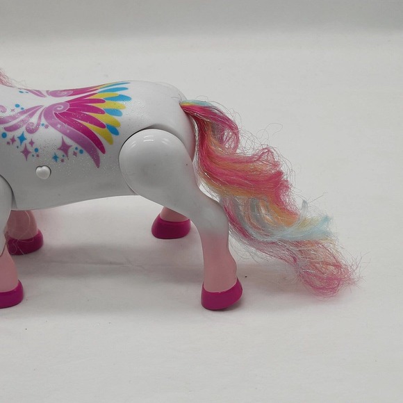 Little Live Pets My Dancing Unicorn Rainbow Lights Up Music Interactive Kids Toy - Picture 3 of 6